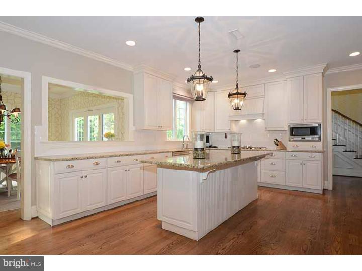 321 Exeter Road Devon, PA 19333 - Photo 8 of 25 Kitchen