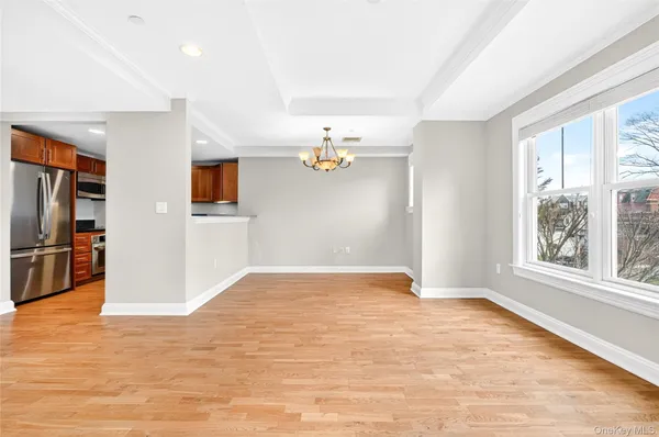 $4,500 | 225 Stanley Avenue, Unit 204, Mamaroneck, NY 10543