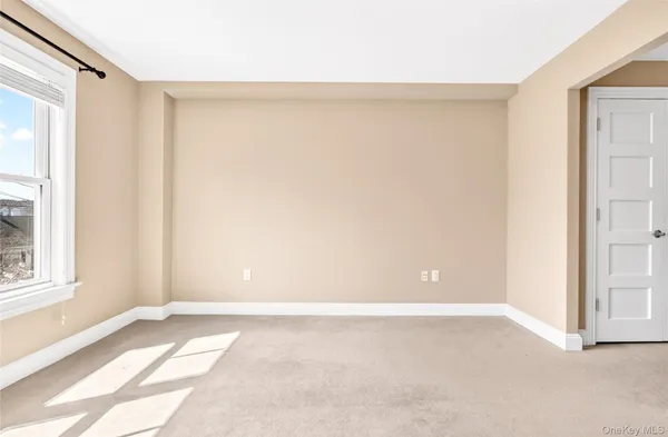 $4,500 | 225 Stanley Avenue, Unit 204, Mamaroneck, NY 10543