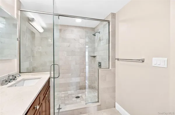 $4,500 | 225 Stanley Avenue, Unit 204, Mamaroneck, NY 10543