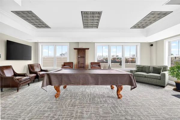 $4,500 | 225 Stanley Avenue, Unit 204, Mamaroneck, NY 10543