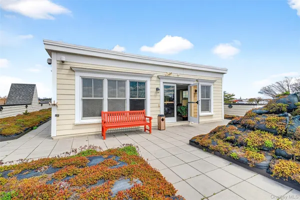 $4,500 | 225 Stanley Avenue, Unit 204, Mamaroneck, NY 10543