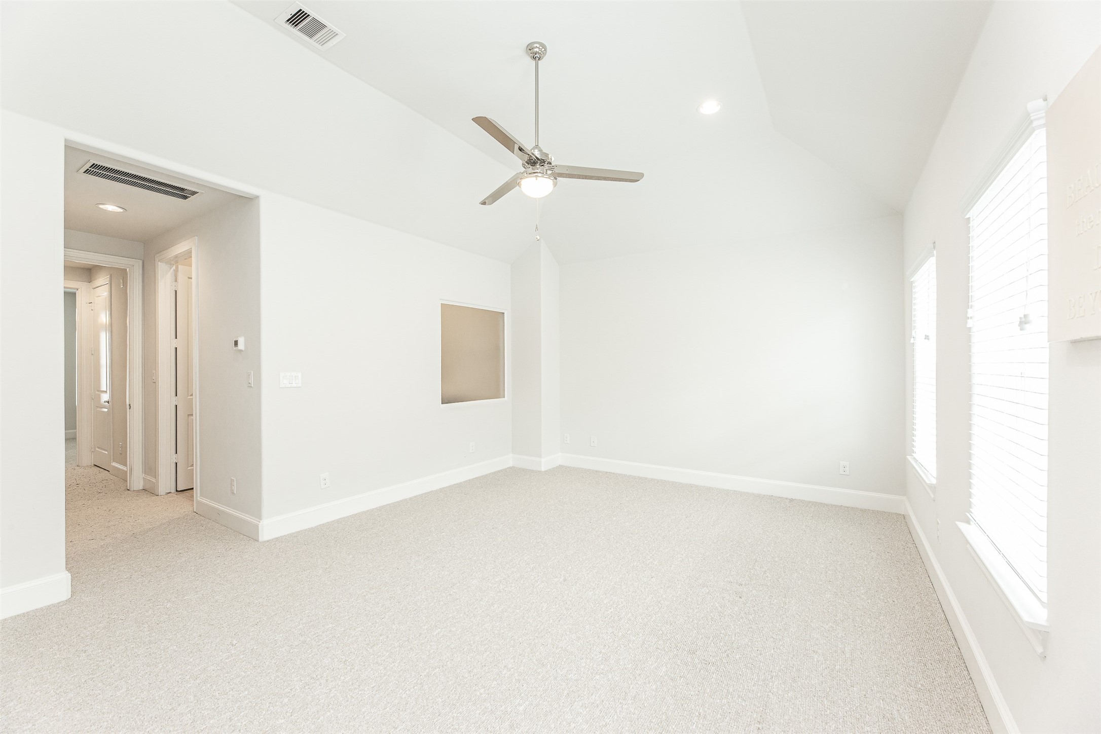 2028 Waterloo Station Road Houston, TX 77045 - Photo 26 of 34 a view of empty room with ceiling fan