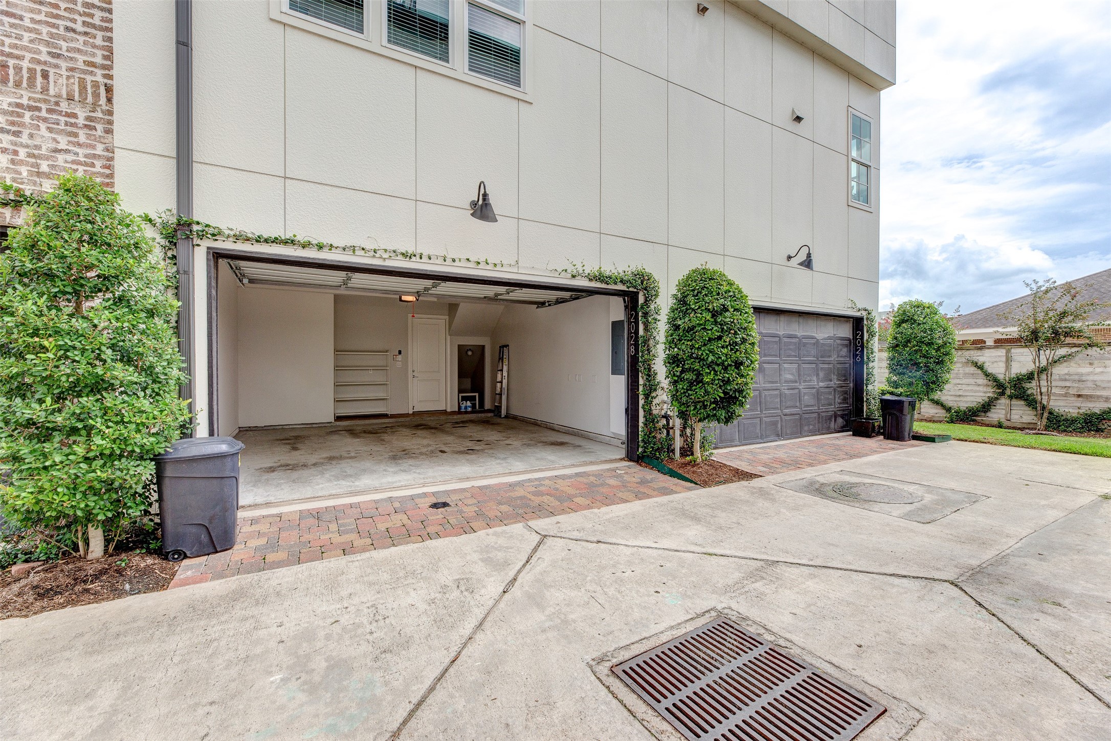 2028 Waterloo Station Road Houston, TX 77045 - Photo 34 of 34 a view of a house with a garage