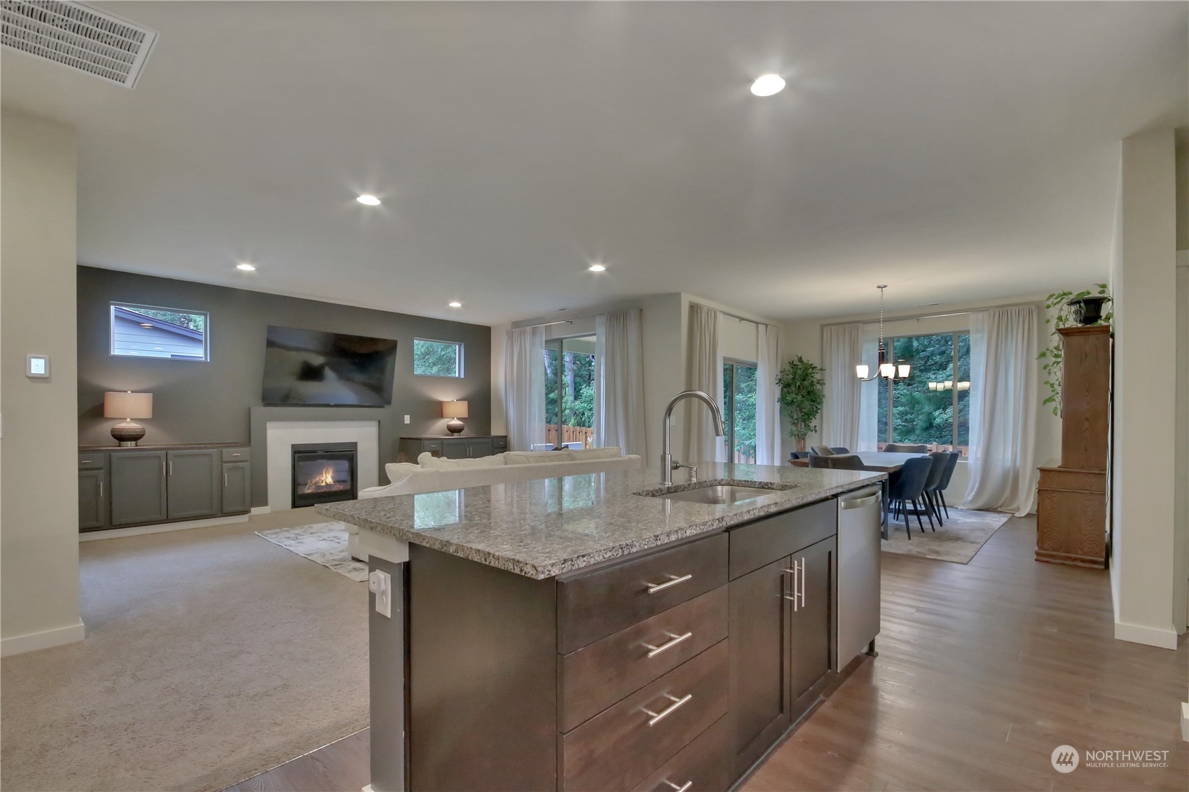 338 Partlon Street Buckley, WA 98321 - Photo 8 of 26 Gallery Image 8