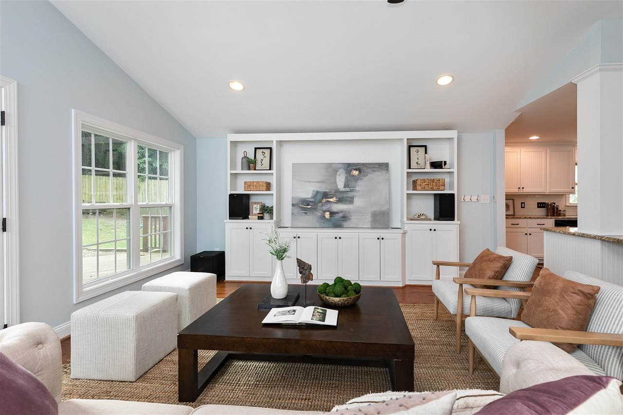 4204 Rowan Street Raleigh, NC 27609 - Photo 5 of 30 Photo 5