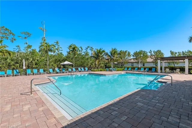 $745,000 | 3865 Helmsman Drive, Naples, FL 34120