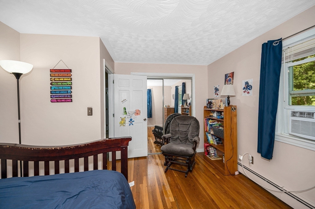 49 Countryside Road Grafton, MA 01536 - Photo 23 of 36