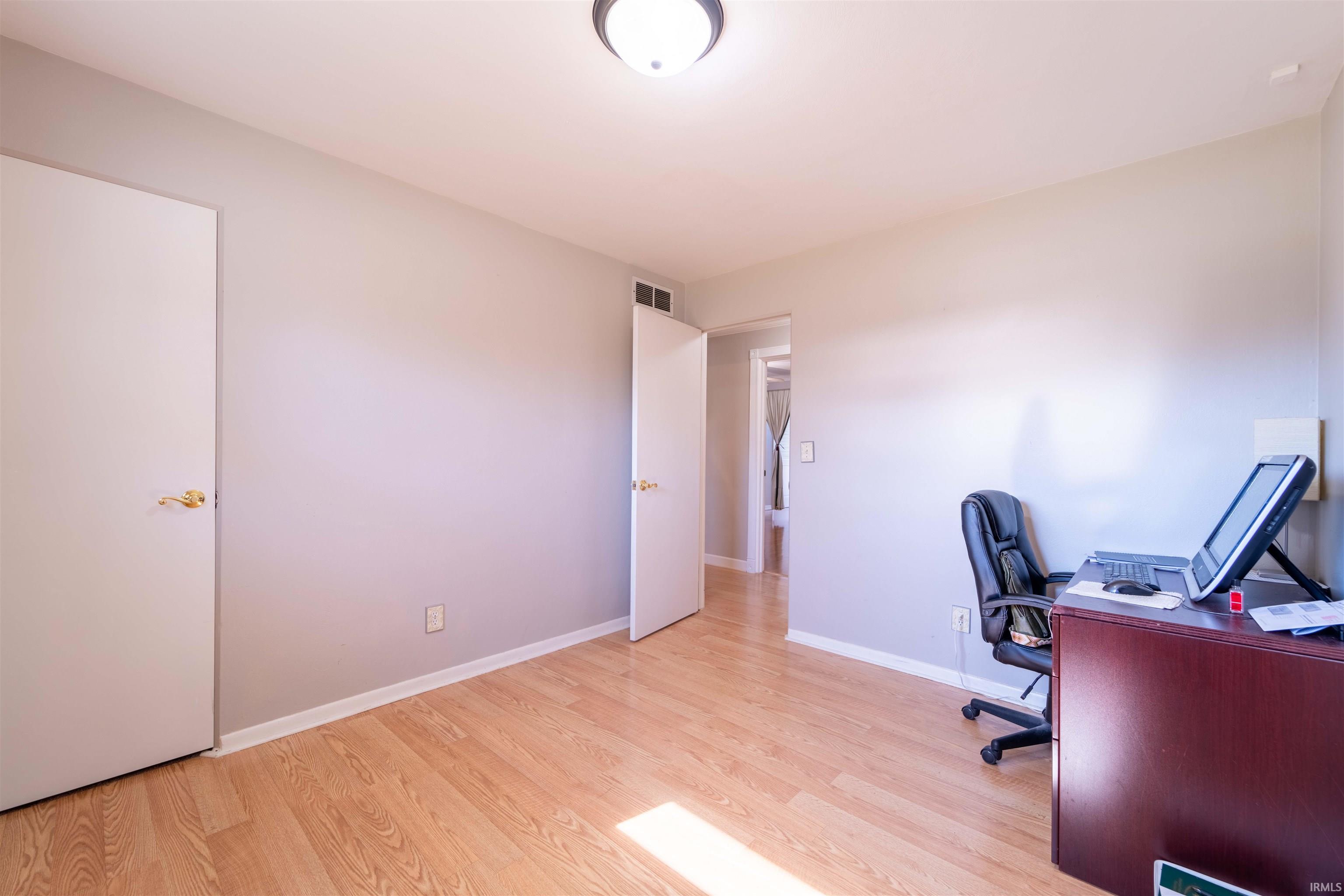 3815 Plymouth Road Fort Wayne, IN 46815 - Photo 17 of 33 Gallery Image 17