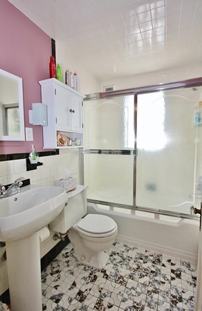2 Stoneleigh Road Worcester, MA 01606 - Photo 13 of 23 Gallery Image 13