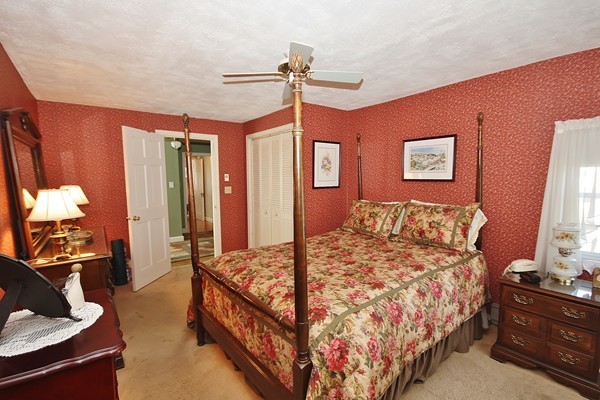 2 Stoneleigh Road Worcester, MA 01606 - Photo 16 of 23 Gallery Image 16