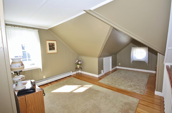 2 Stoneleigh Road Worcester, MA 01606 - Photo 17 of 23 Gallery Image 17