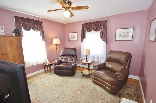 2 Stoneleigh Road Worcester, MA 01606 - Photo 10 of 23 Gallery Image 10