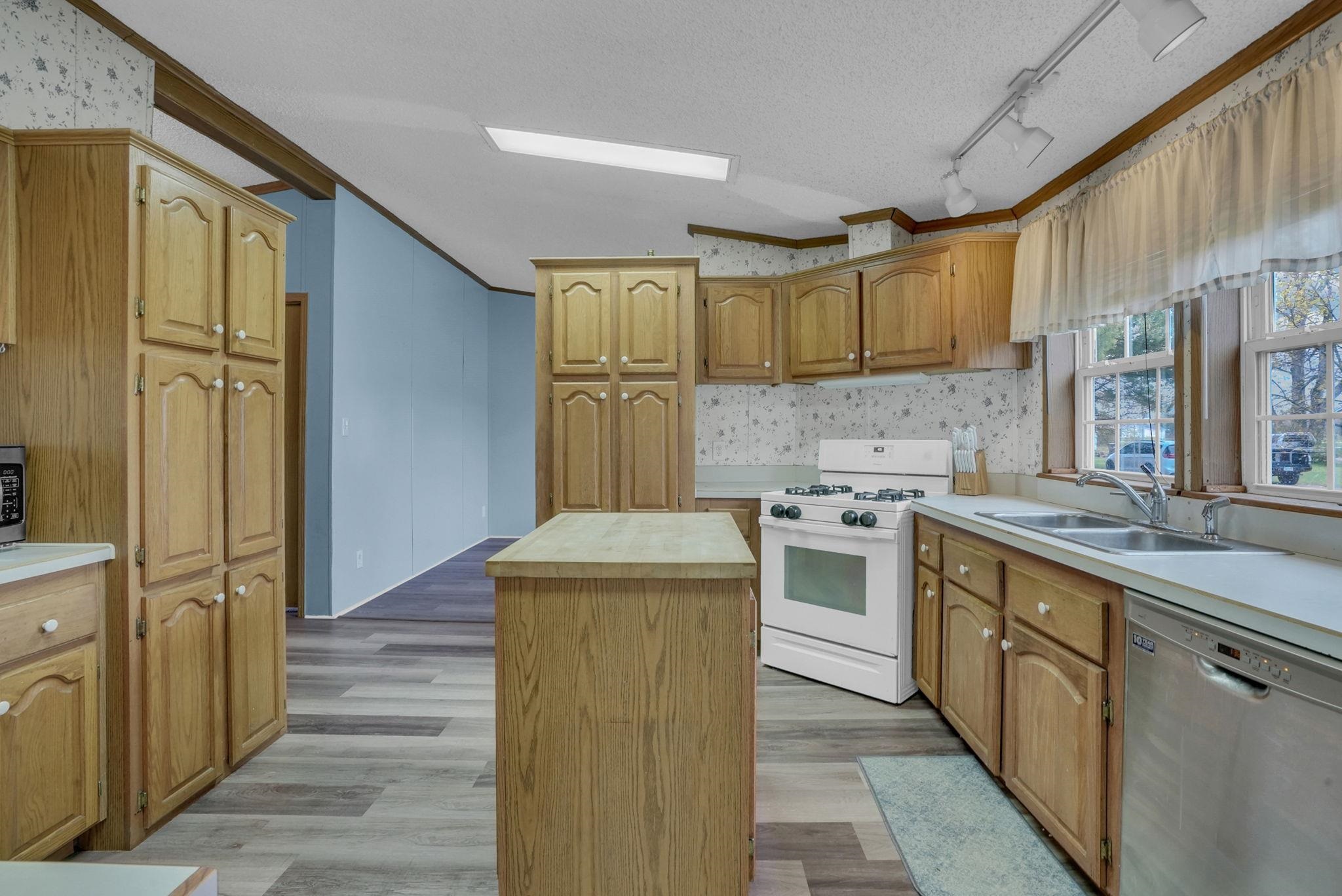 4100 South 23 Road Boon, MI 49618 - Photo 7 of 41 Gallery Image 7