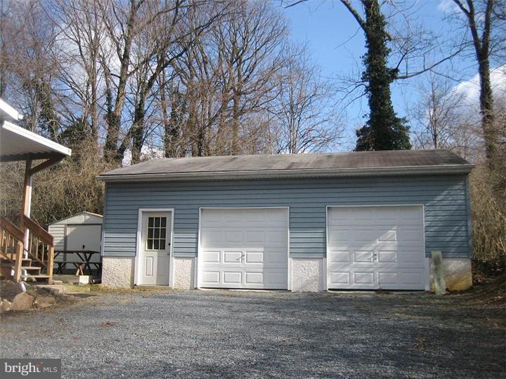 343 Longview Road Boyertown, PA 19512 - Photo 11 of 12 Gallery Image 11