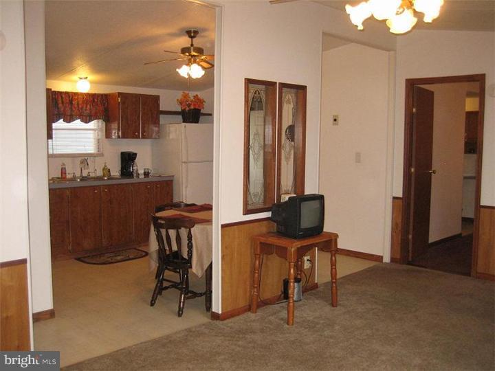 343 Longview Road Boyertown, PA 19512 - Photo 4 of 12 Gallery Image 4