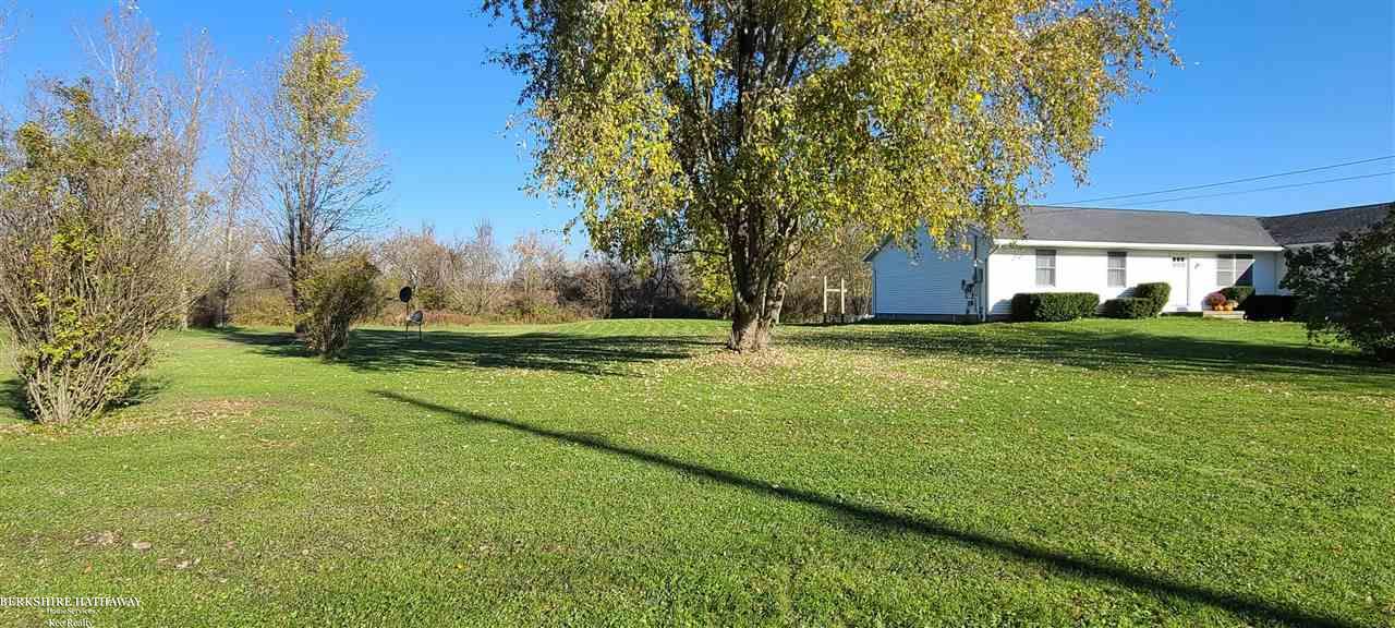 10262 Lambs Road Goodells, MI 48027 - Photo 5 of 28 50060484-4.JPG