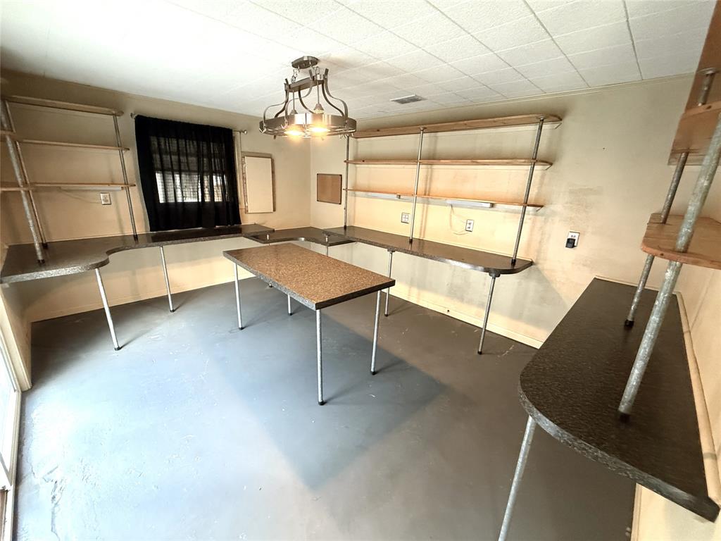 2015 East 5th Street Tyler, TX 75701 - Photo 6 of 30