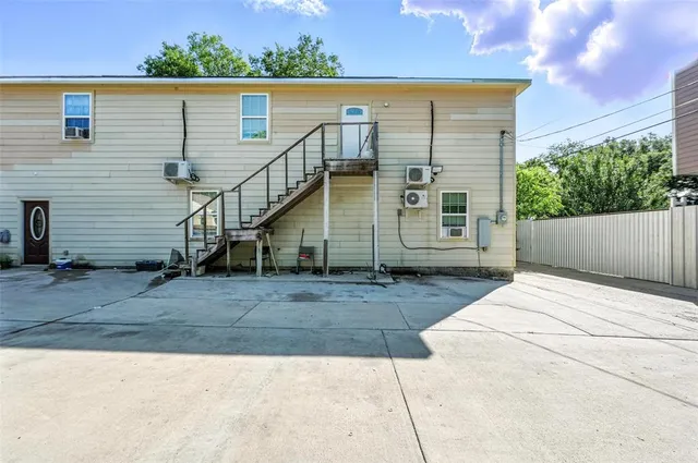 $530,000 | 2808 Anzio Drive, Dallas, TX 75224