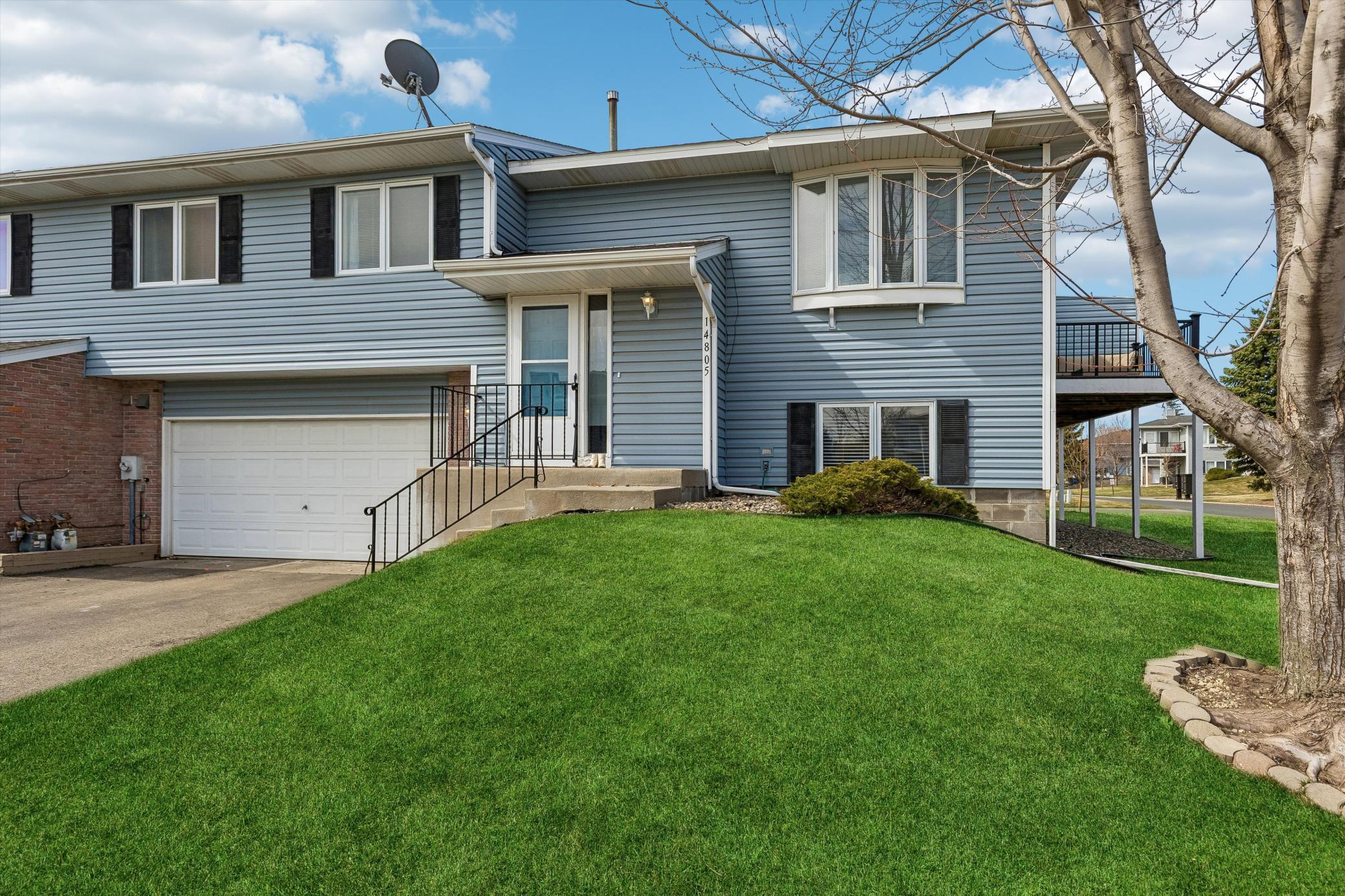 14805 Lower Endicott Way Apple Valley, MN 55124 - Photo 2 of 45