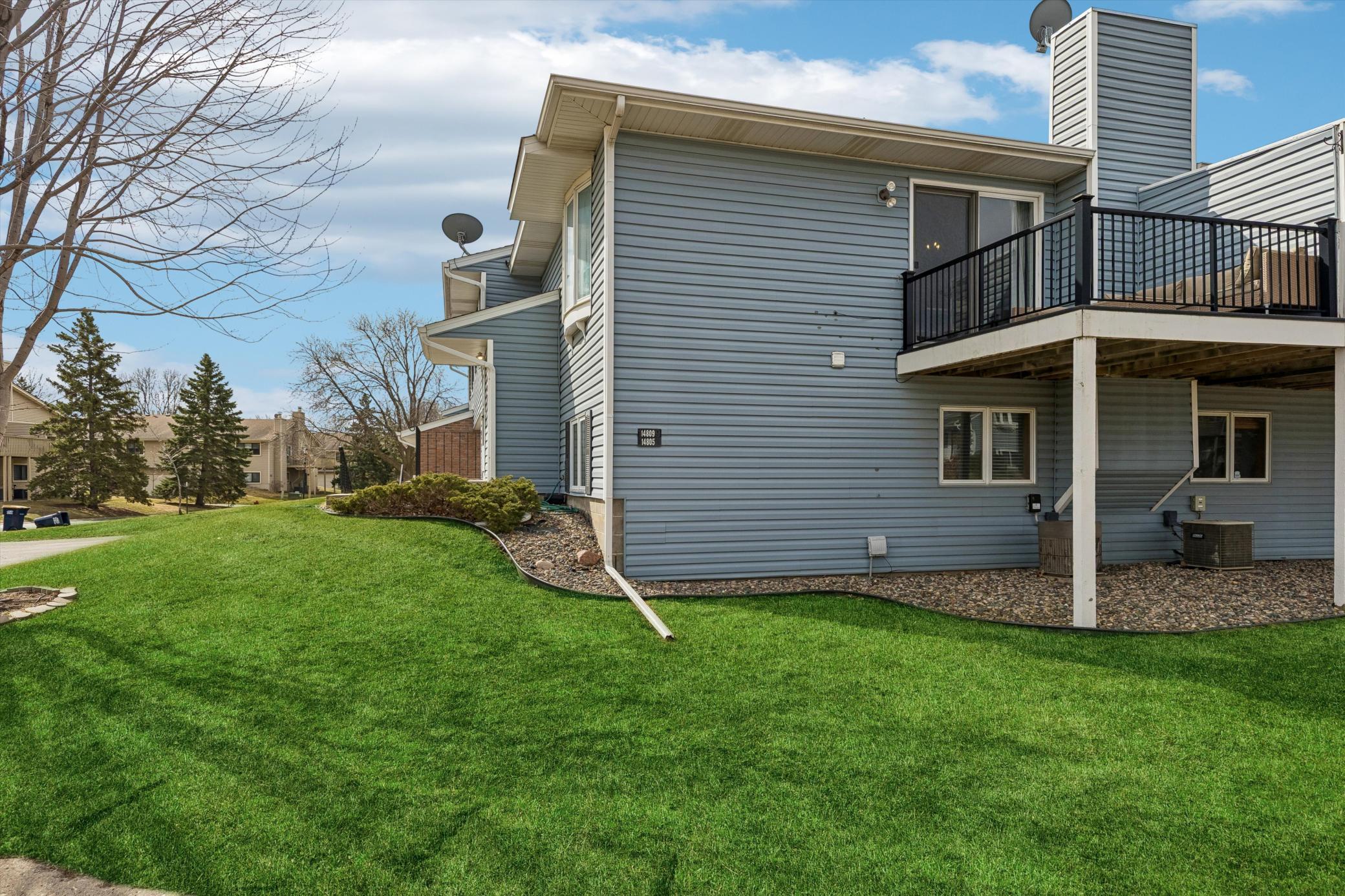 14805 Lower Endicott Way Apple Valley, MN 55124 - Photo 6 of 45