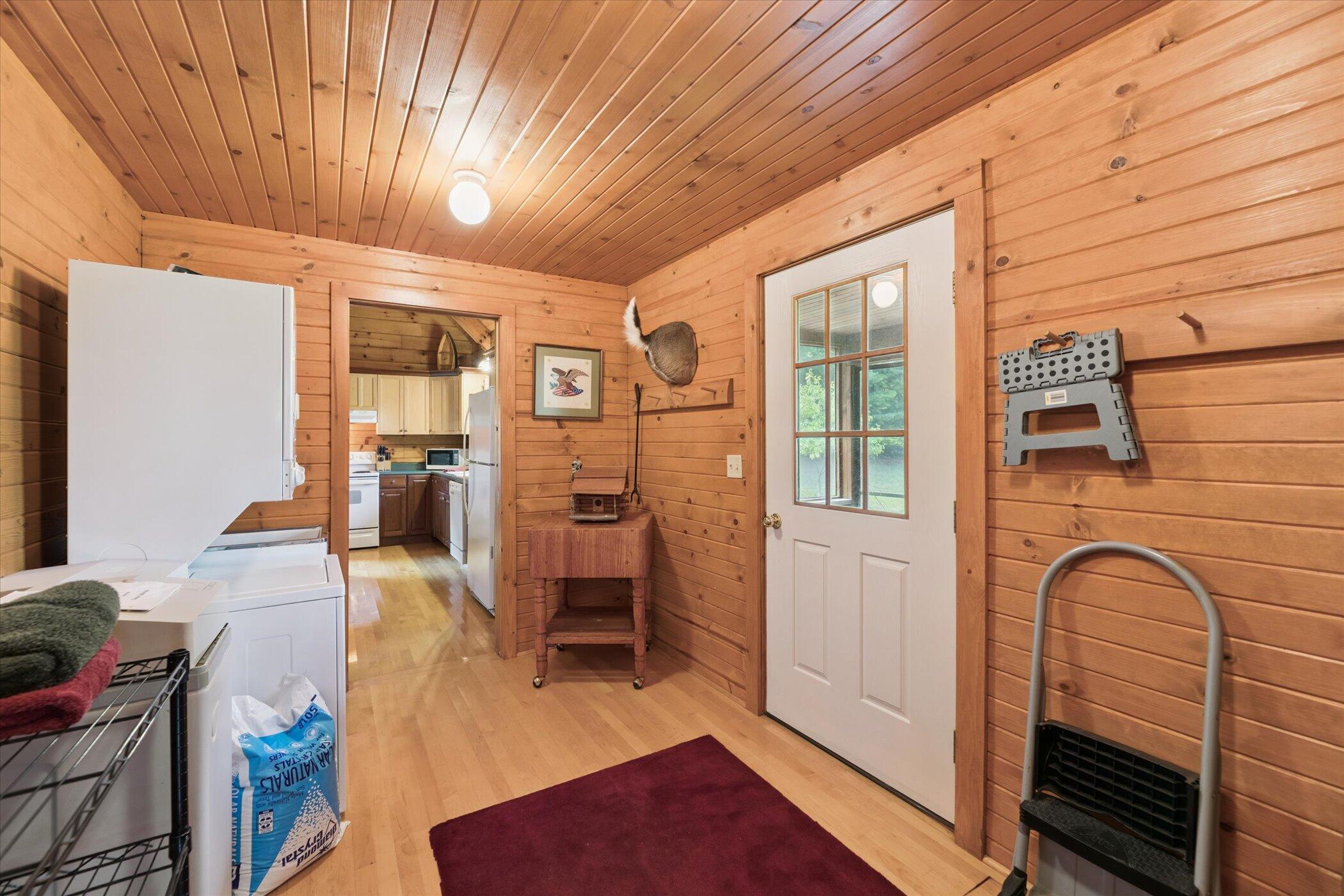 1130 North County Line Road Watervliet, MI 49098 - Photo 19 of 58 20-1130-N-County-Line-Rd-Watervliet-MI-4