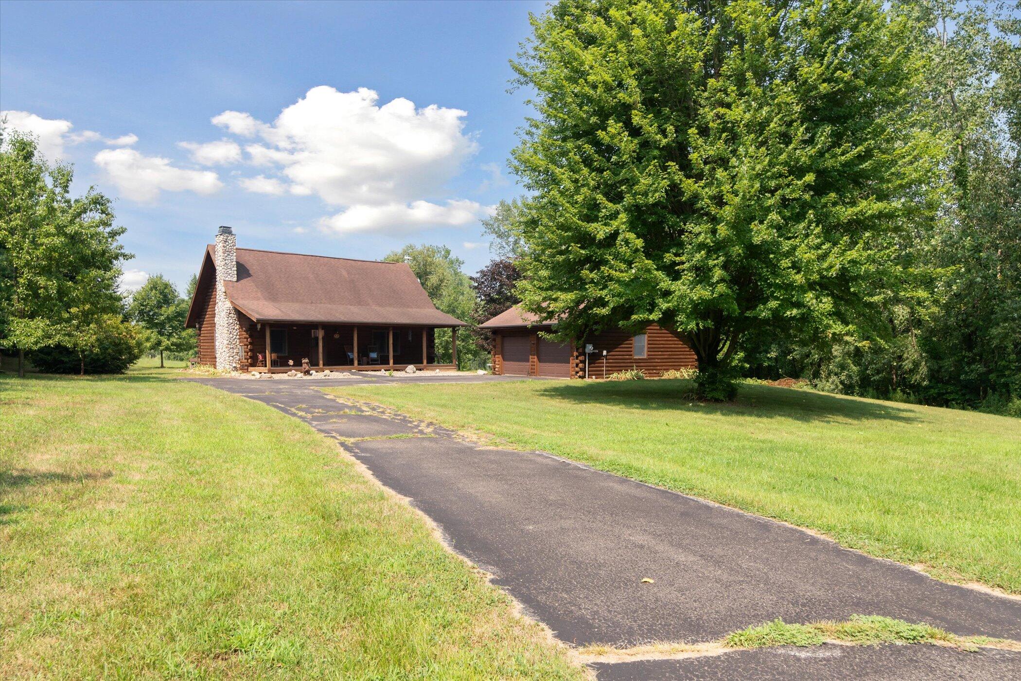 1130 North County Line Road Watervliet, MI 49098 - Photo 44 of 58 04-1130-N-County-Line-Rd-Watervliet-MI-4