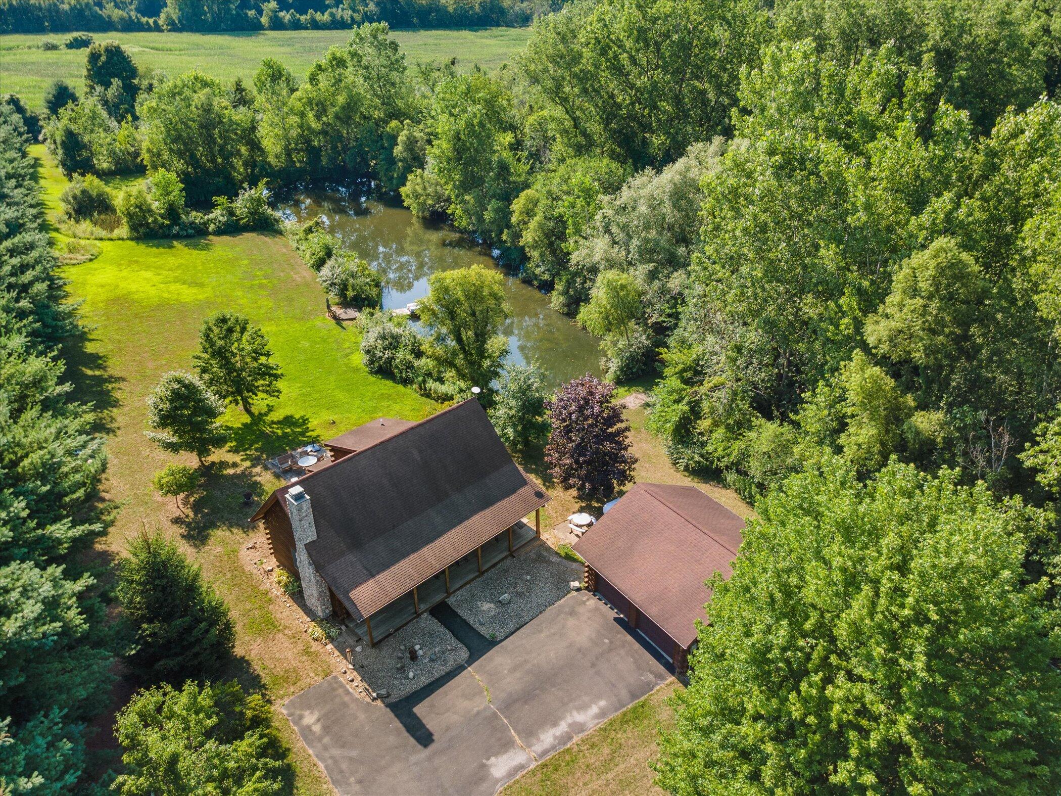 1130 North County Line Road Watervliet, MI 49098 - Photo 47 of 58 47-1130-N-County-Line-Rd-Watervliet-MI-4