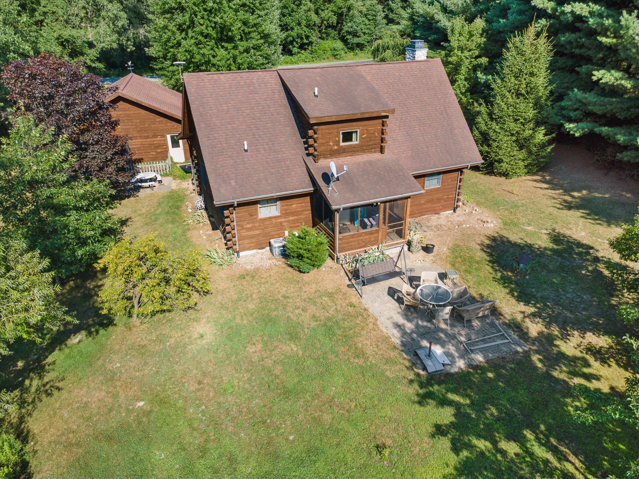1130 North County Line Road Watervliet, MI 49098 - Photo 48 of 58 48-1130-N-County-Line-Rd-Watervliet-MI-4