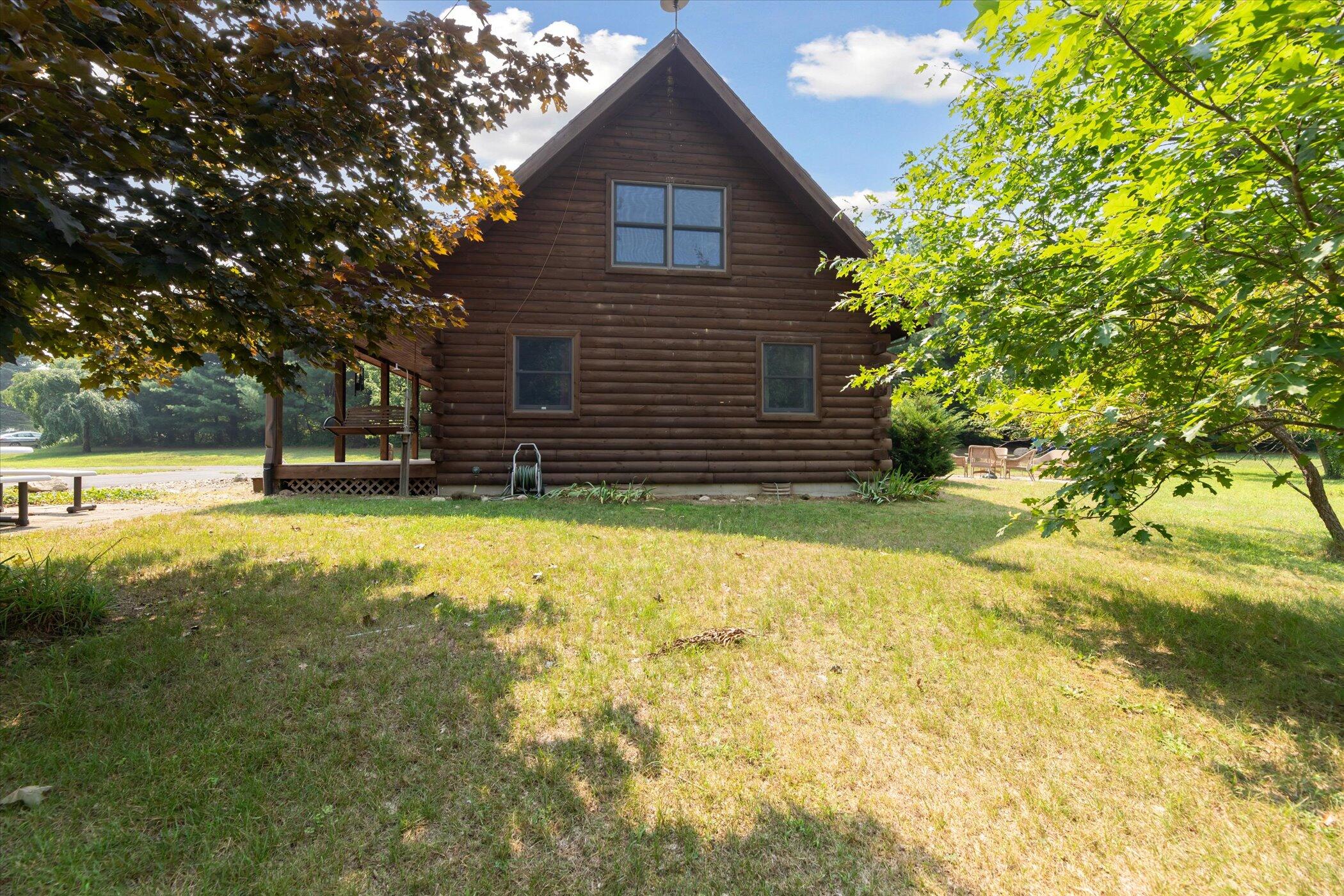 1130 North County Line Road Watervliet, MI 49098 - Photo 5 of 58 34-1130-N-County-Line-Rd-Watervliet-MI-4