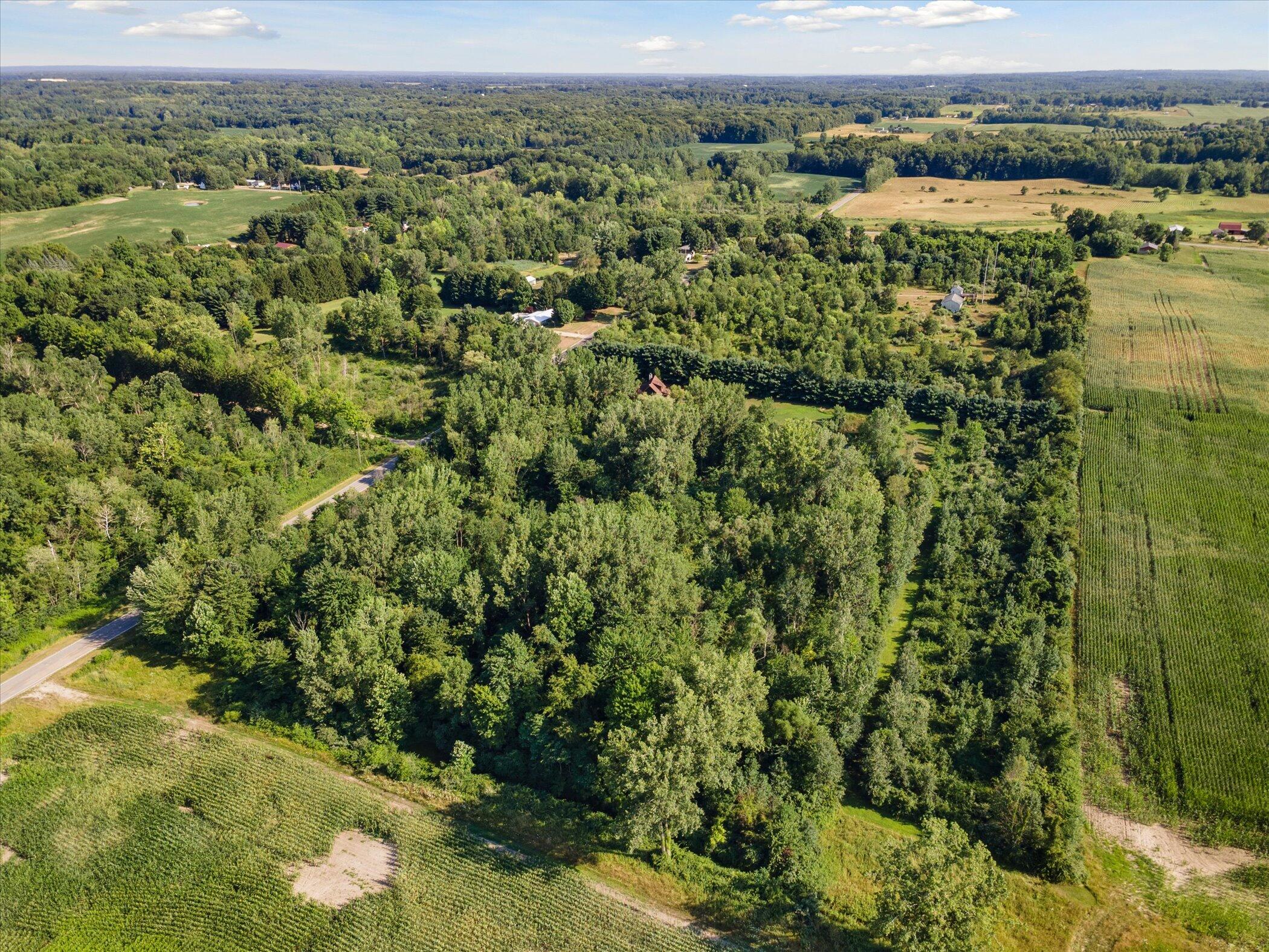 1130 North County Line Road Watervliet, MI 49098 - Photo 52 of 58 55-1130-N-County-Line-Rd-Watervliet-MI-4
