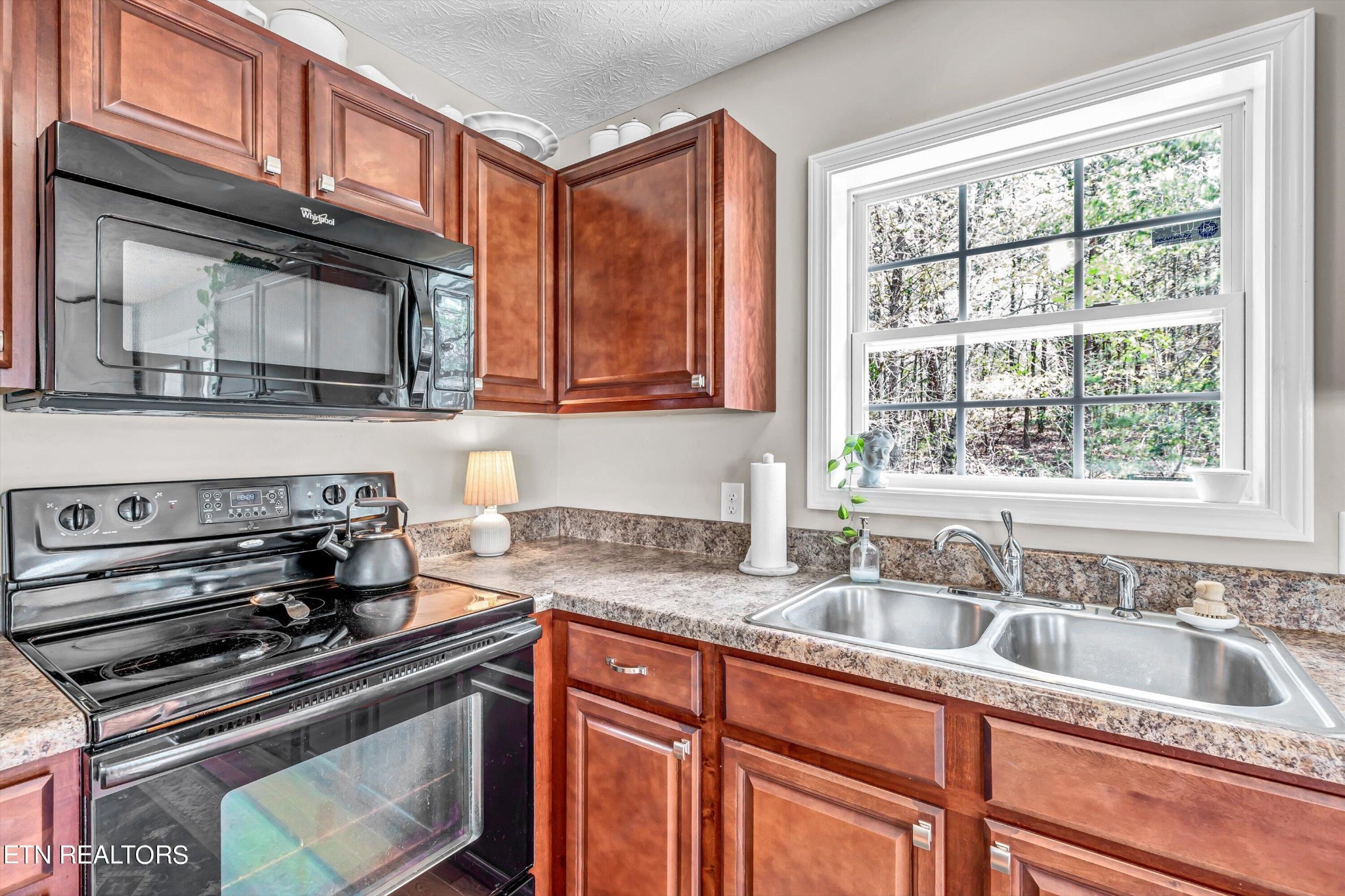 5622 Nine Mile Road Maryville, TN 37801 - Photo 12 of 31 Gallery Image 12