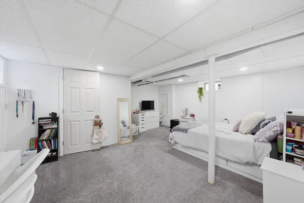 $369,900 | 10716 South Nashville Avenue, Worth, IL 60482