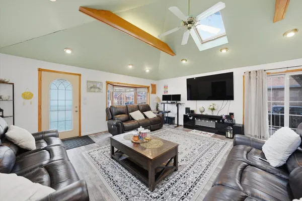 $369,900 | 10716 South Nashville Avenue, Worth, IL 60482