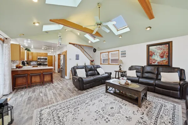 $369,900 | 10716 South Nashville Avenue, Worth, IL 60482