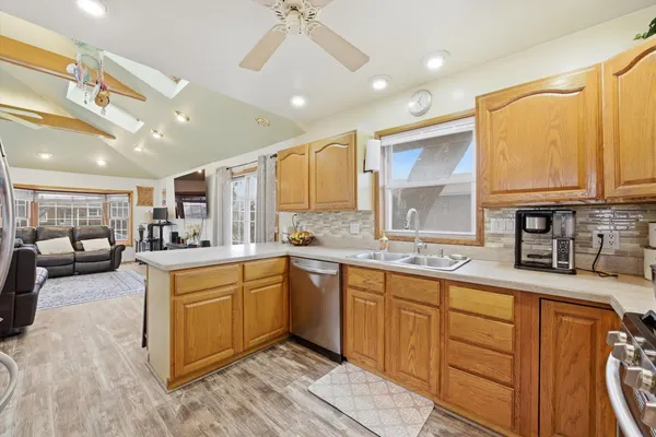 $369,900 | 10716 South Nashville Avenue, Worth, IL 60482