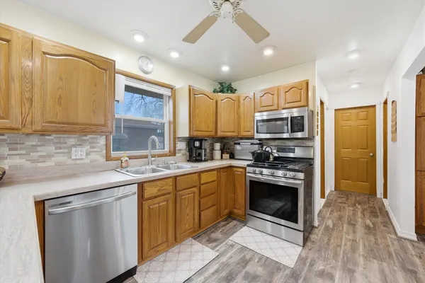 $369,900 | 10716 South Nashville Avenue, Worth, IL 60482