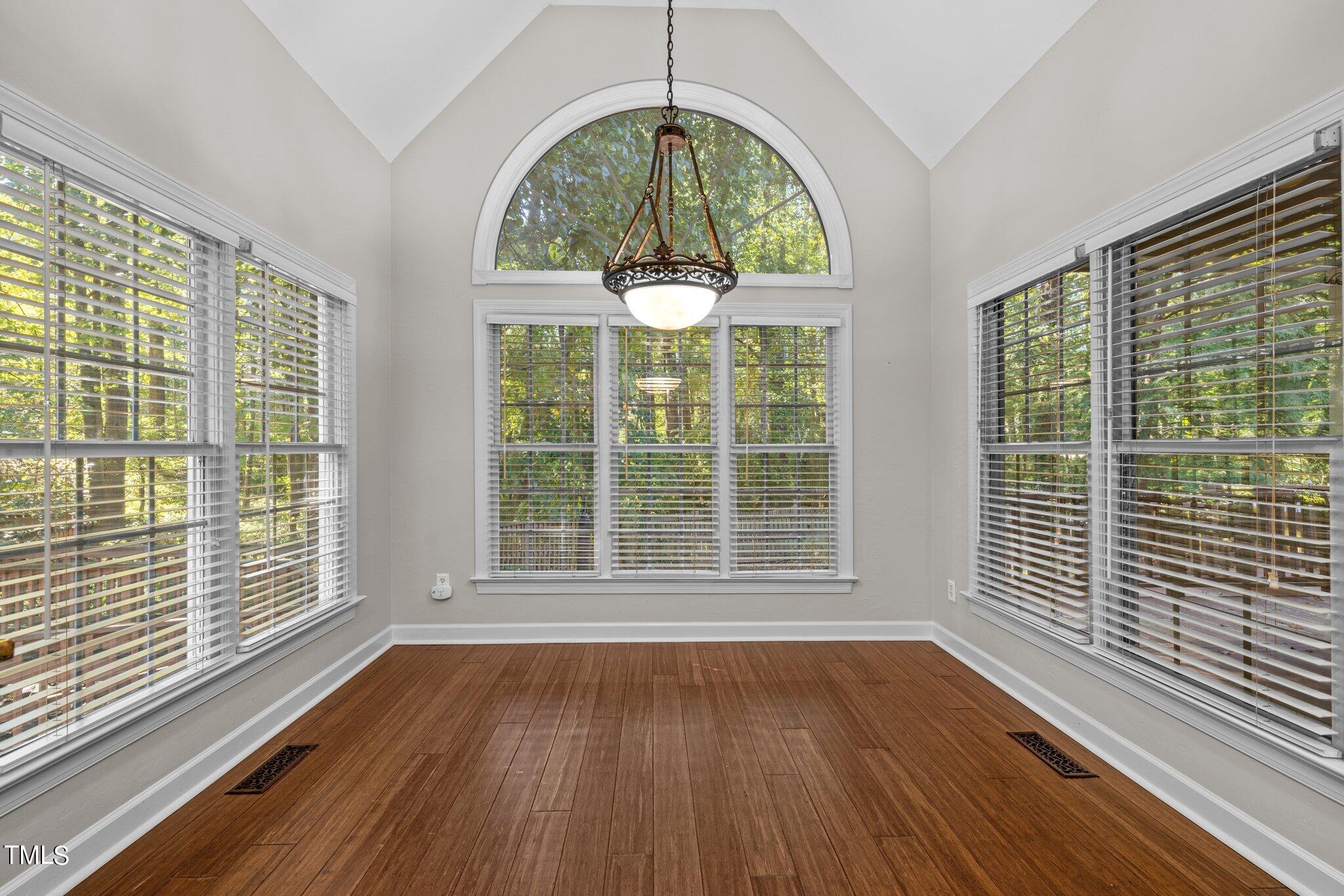 7621 Wilderness Road Raleigh, NC 27613 - Photo 14 of 60 Breakfast Area