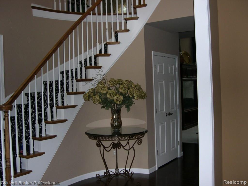 Foyer.jpg
