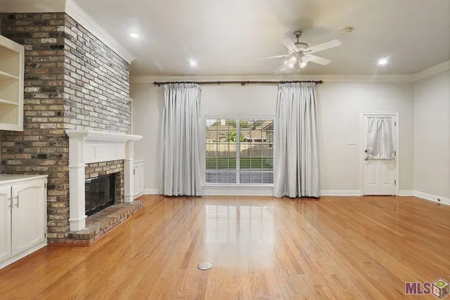 $430,000 | 434 Autumn Oak Drive, Baton Rouge, LA 70810