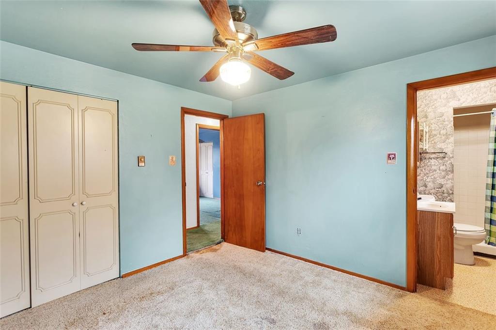 215 Leslie Road Valencia, PA 16059 - Photo 12 of 22 Gallery Image 12