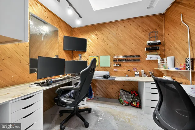 $330,000 | 193 Dubois Avenue, West Deptford, NJ 08096