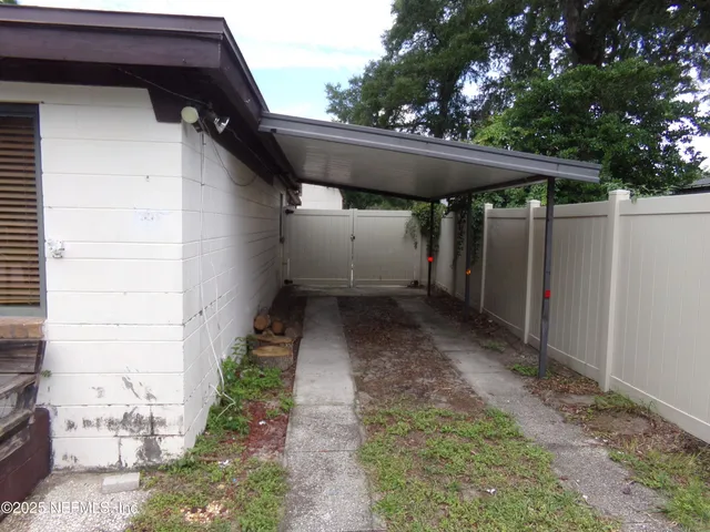 $265,000 | 329 South Canis Drive, Orange Park, FL 32073