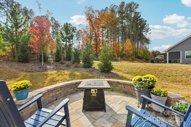 $610,000 | 1328 Dali Boulevard, Mount Holly, NC 28120