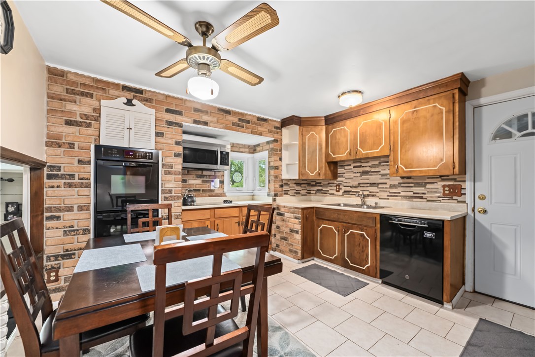 706 Paul Road Chili, NY 14624 - Photo 10 of 40