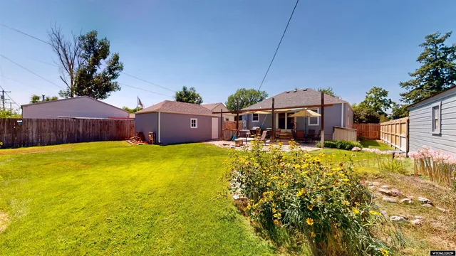 $195,000 | 1609 Ave F, Scottsbluff, NE 69361