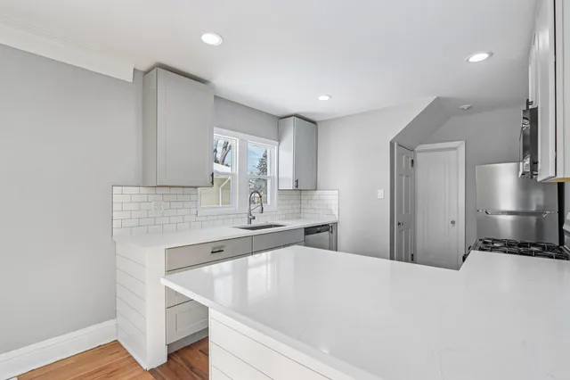 $2,900 | 5315 73rd Street, Pleasant Prairie, WI 53142