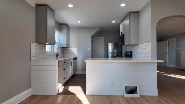 $2,900 | 5315 73rd Street, Pleasant Prairie, WI 53142