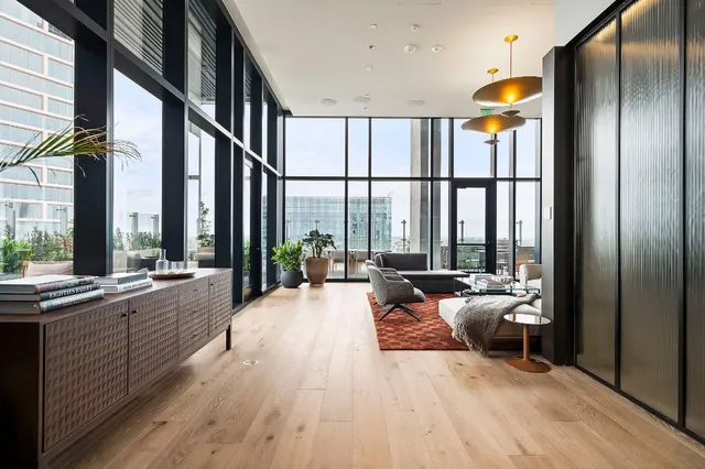 $8,500 | 610 Davis Street, Unit 2812, Austin, TX 78701