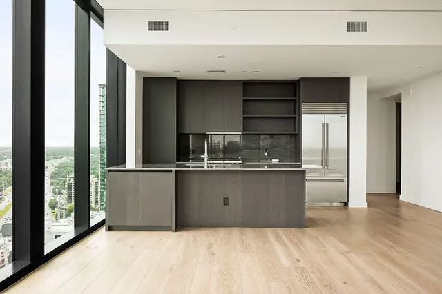 $8,500 | 610 Davis Street, Unit 2812, Austin, TX 78701